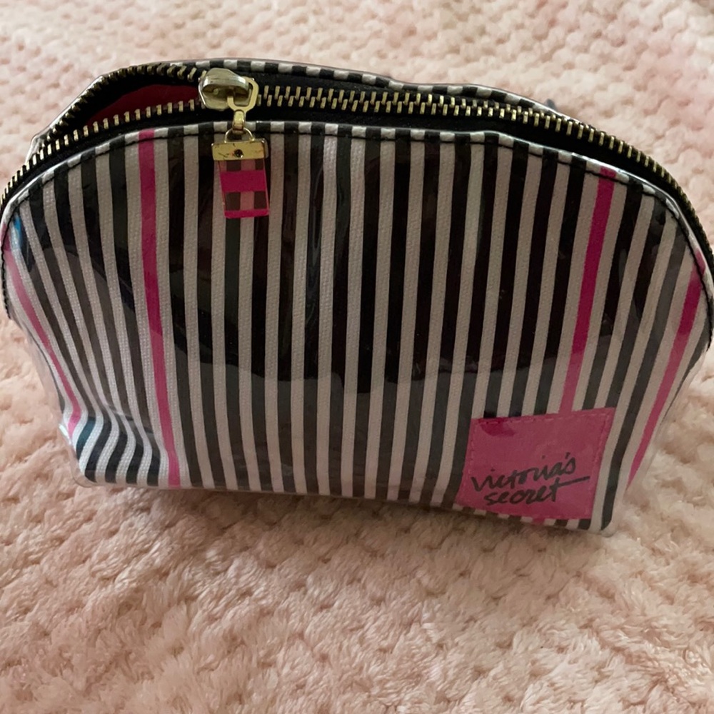 VS ZIPPER UP